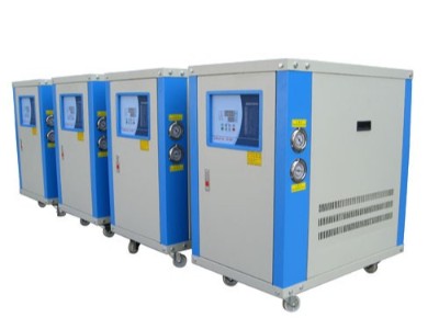 風(fēng)冷式冷水機與水冷式冷水機的不同「歐能機械」講解分析